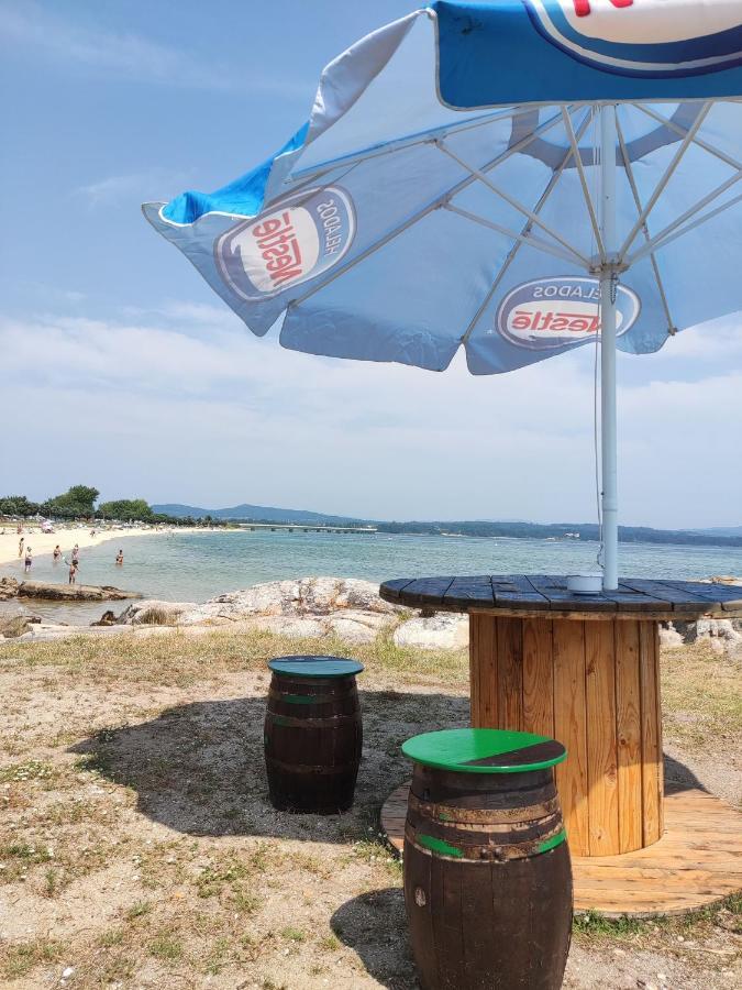 Appartement Apartamento Agarimo - La Tranquilidad De Una Isla De Menos De 5000 Habitantes à L'île d'Arousa Extérieur photo